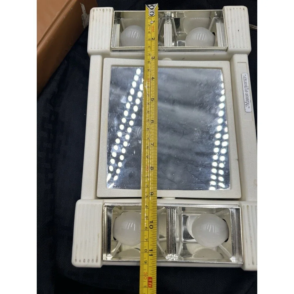 VTG Underwriters Laboratories Cosmetic Lighted Makeup Mirror Travel Case Vanity
